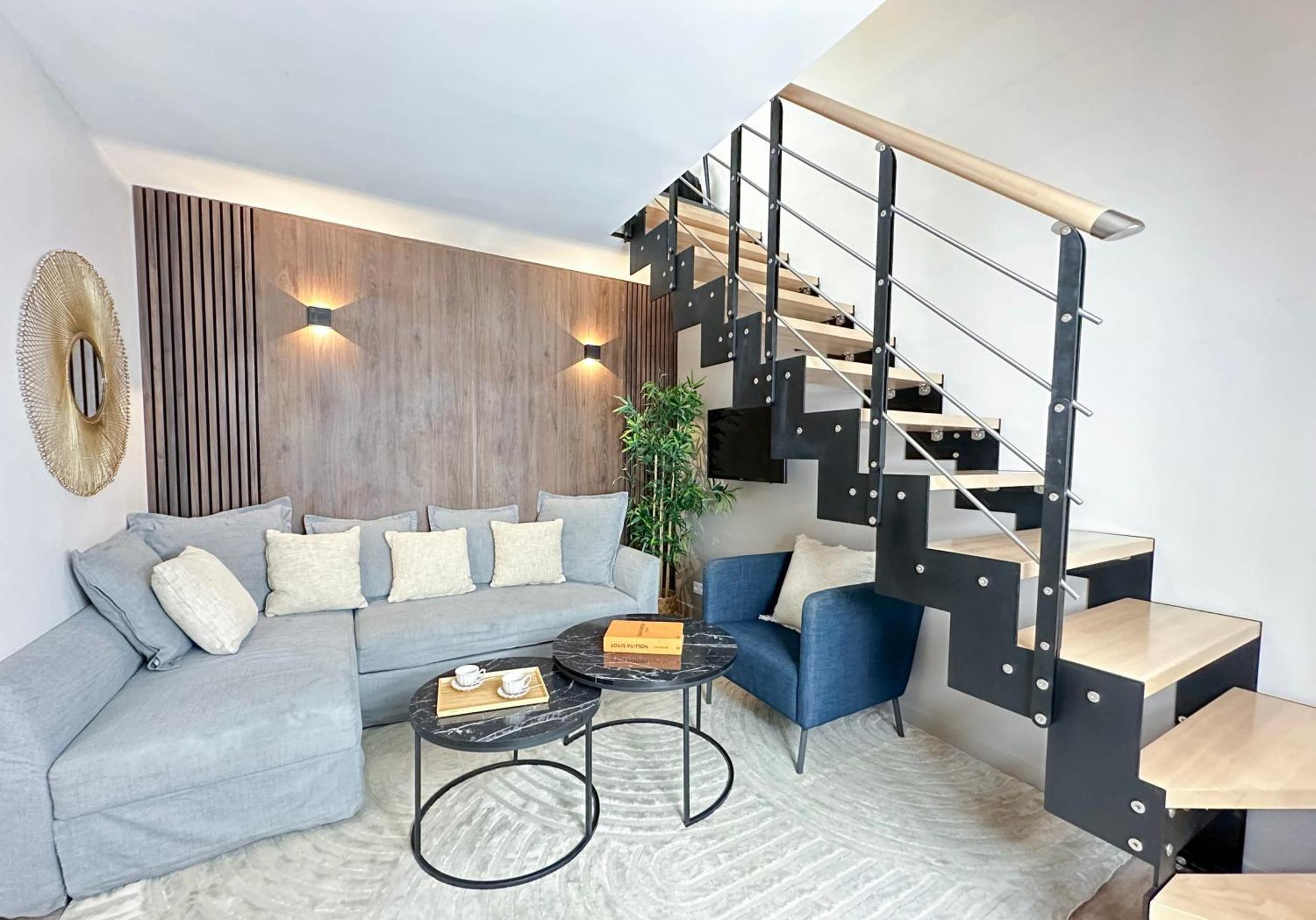 Stylish & Chic Duplex Near Eiffel Tower Apartment Paris Exterior photo