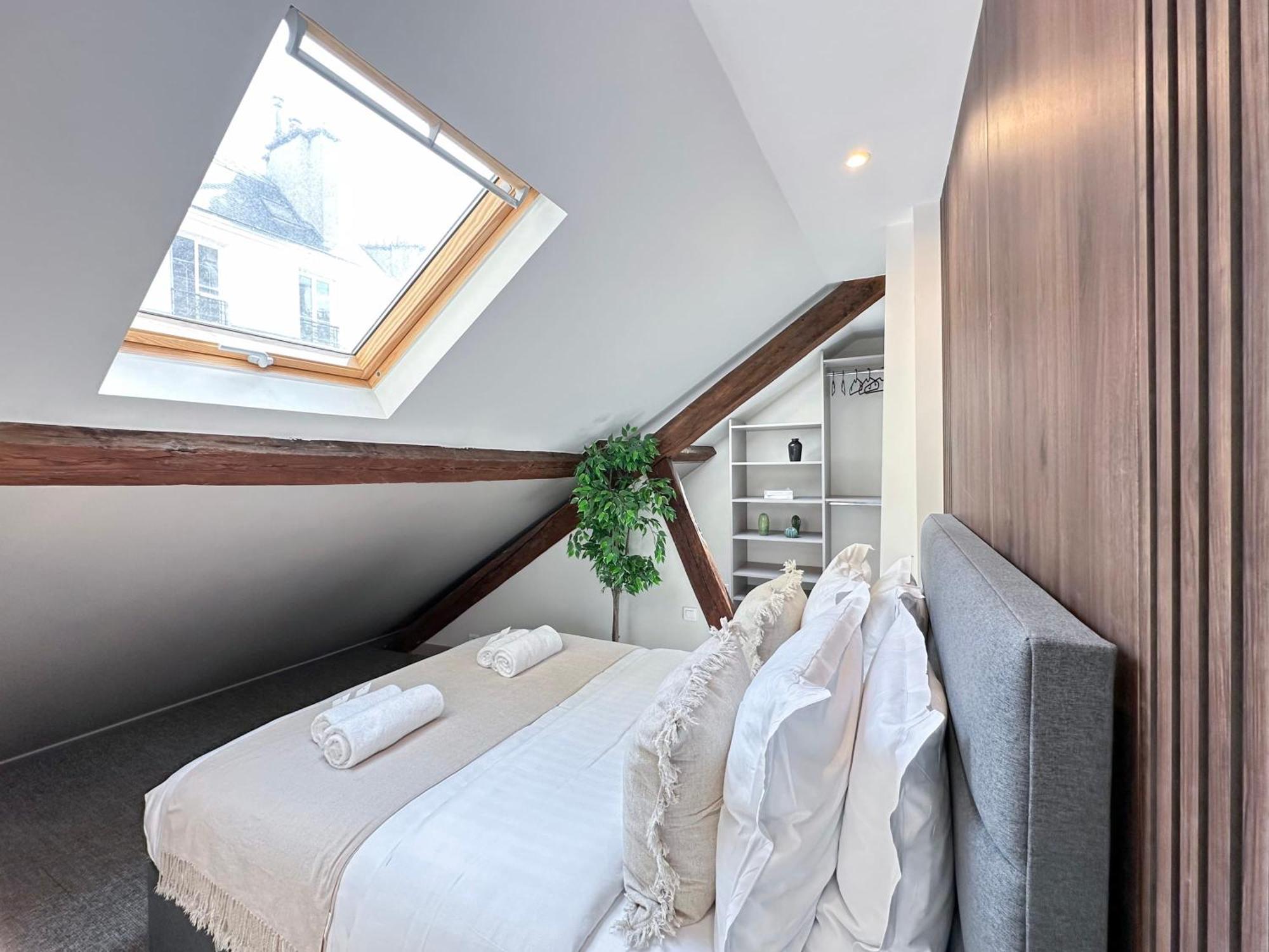 Stylish & Chic Duplex Near Eiffel Tower Apartment Paris Exterior photo